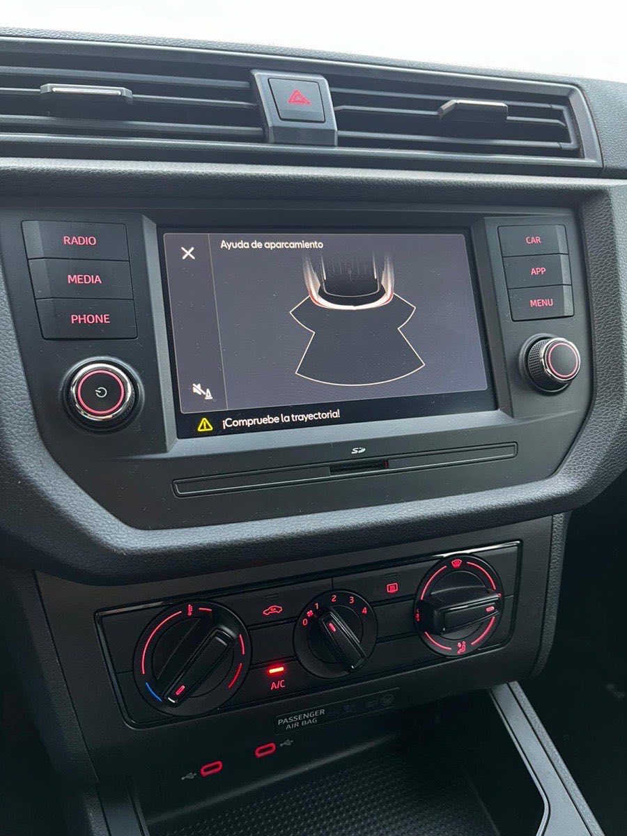 SEAT Arona 1.0 TSI 2021 · AutosMR Lanzarote