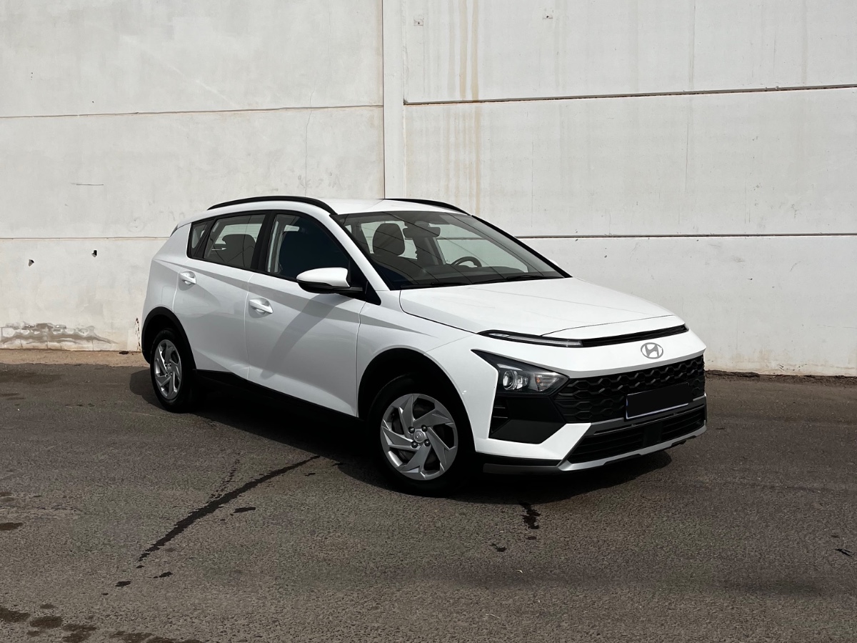 Hyundai Bayon 1.2 MPI Klass 2024 · AutosMR Lanzarote